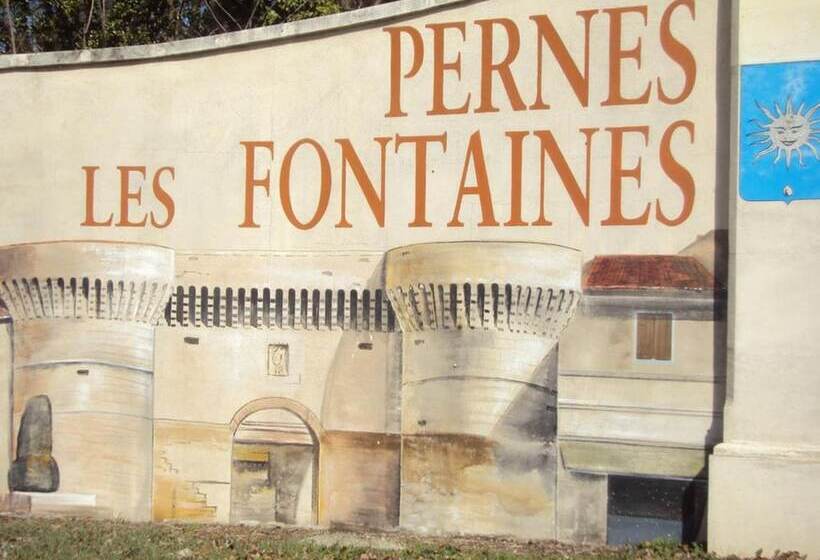 تختخواب و صبحانه La Douloire