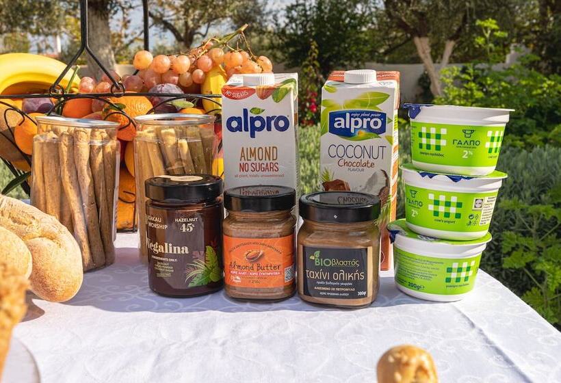 Comfort Stay Airport Studios   Free Shuttle From The Athens Airport