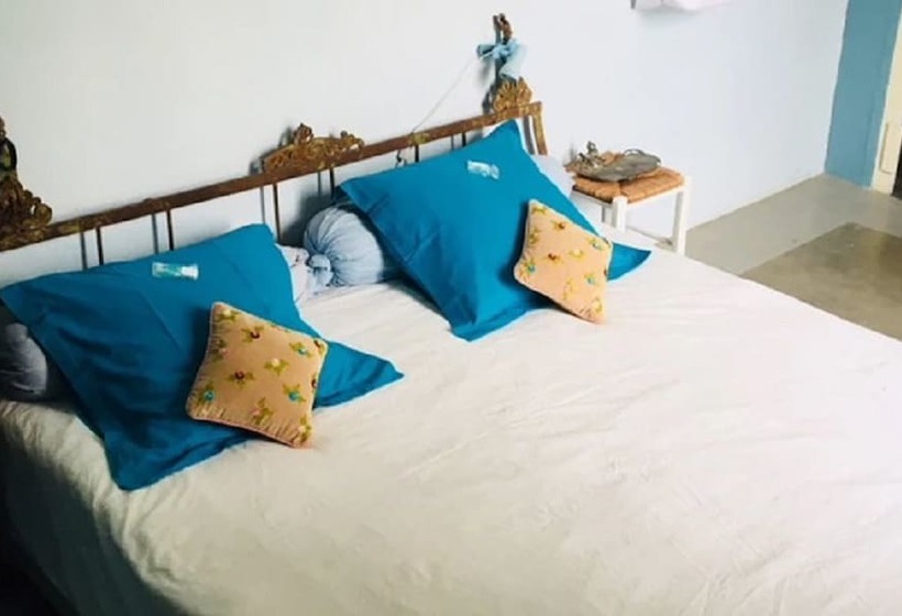 Domaine St. Paul Le Marseillais