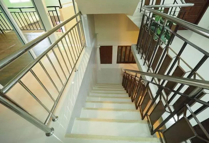 هتل Bann Lhong Rak Krabi
