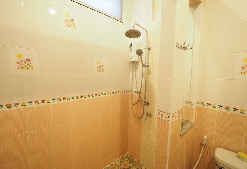 هتل Bann Lhong Rak Krabi