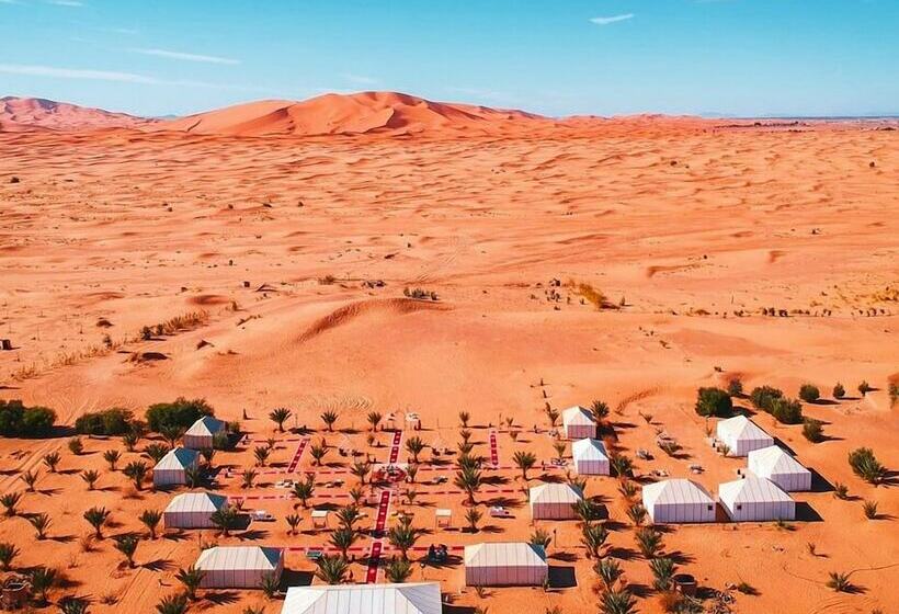 ホテル Nomada Desert Camp