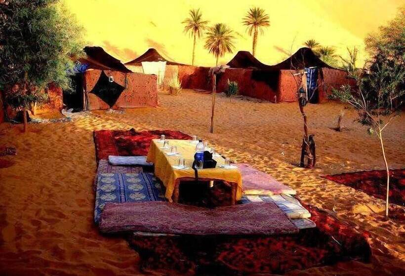 ホテル Nomada Desert Camp