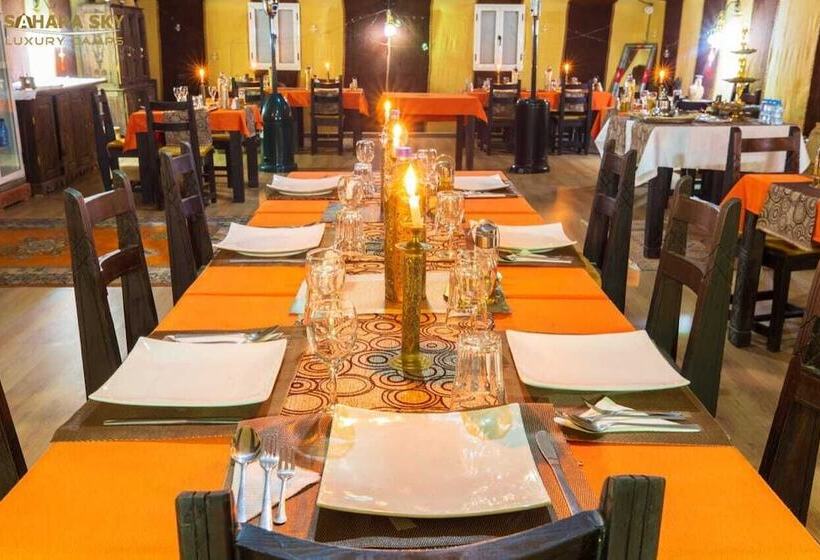 Отель Nomada Desert Camp