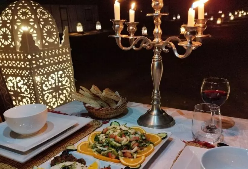 Hotelli Desert Heart Luxury Camp