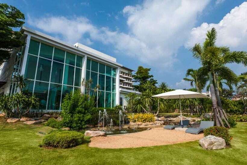 هتل Many Holiday Caribbean Resort