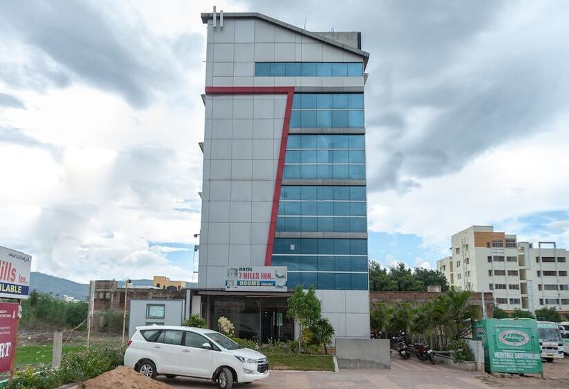 Hotel Oyo 19985 Seven Hills Inn