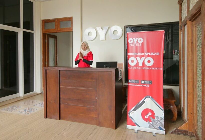 酒店 Oyo 562 Griya Hanum Syariah