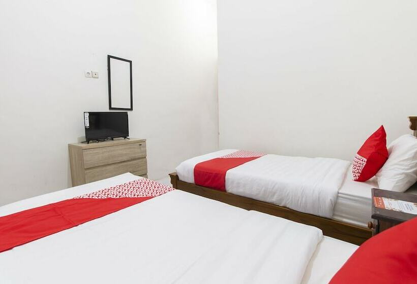 酒店 Oyo 562 Griya Hanum Syariah