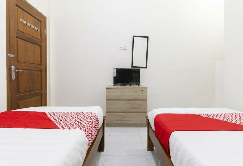 酒店 Oyo 562 Griya Hanum Syariah