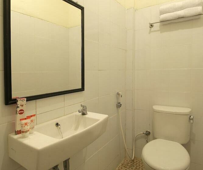 酒店 Oyo 562 Griya Hanum Syariah