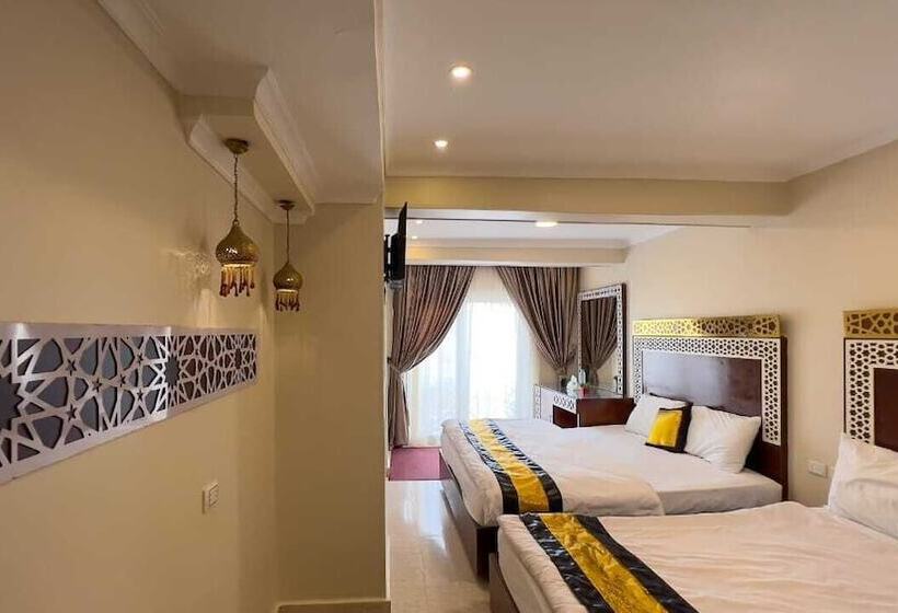 Pyramids Height Hotel & Pyramids Master Scene Rooftop