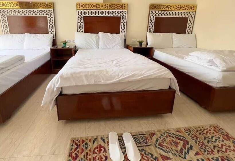 Pyramids Height Hotel & Pyramids Master Scene Rooftop