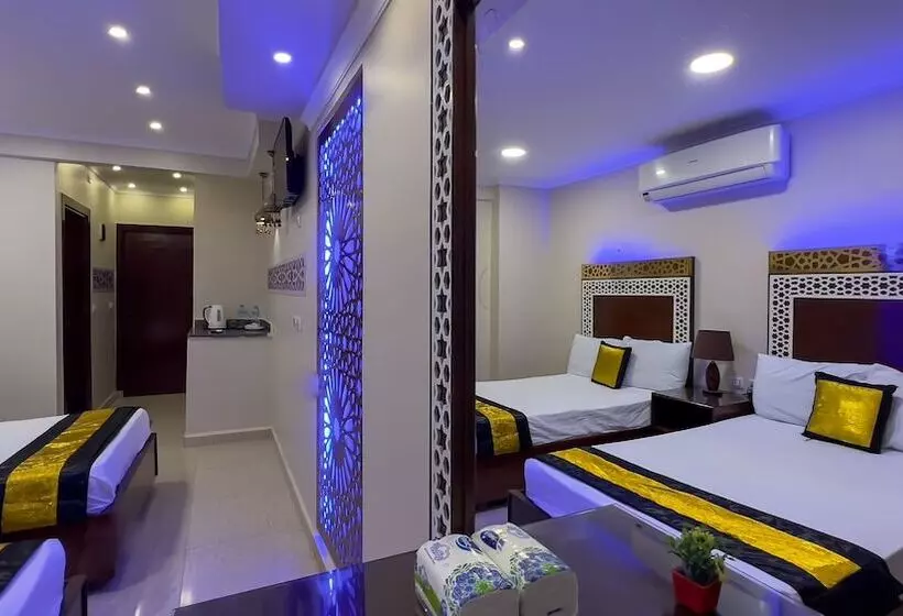 Pyramids Height Hotel & Pyramids Master Scene Rooftop