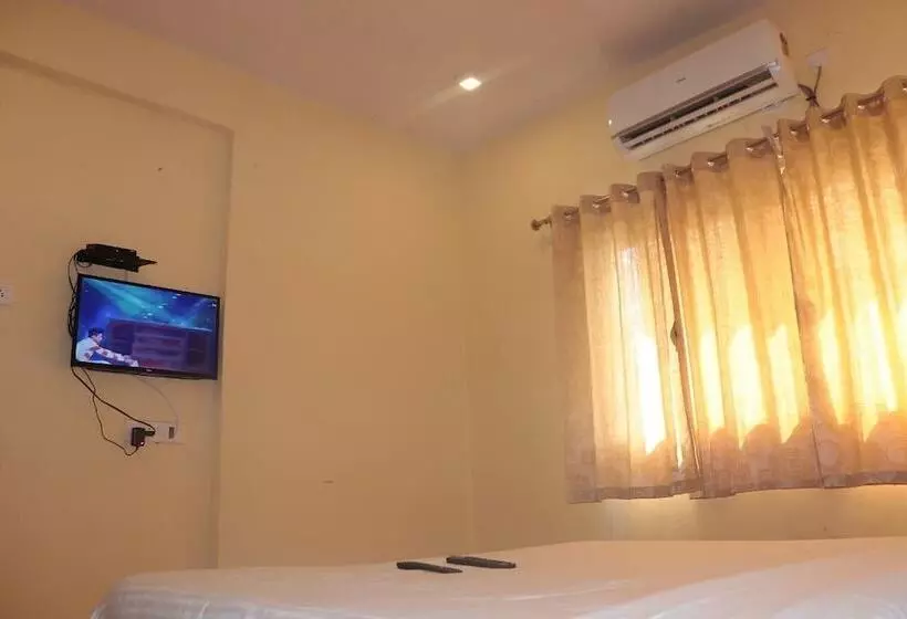 ホテル Suraj Inn