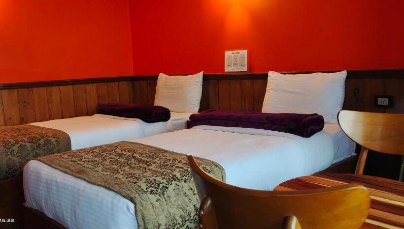 هتل The Rope Resorts