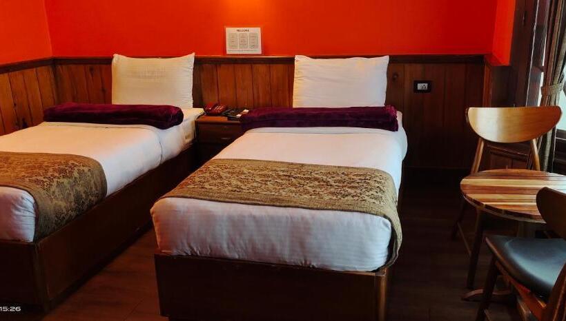 هتل The Rope Resorts