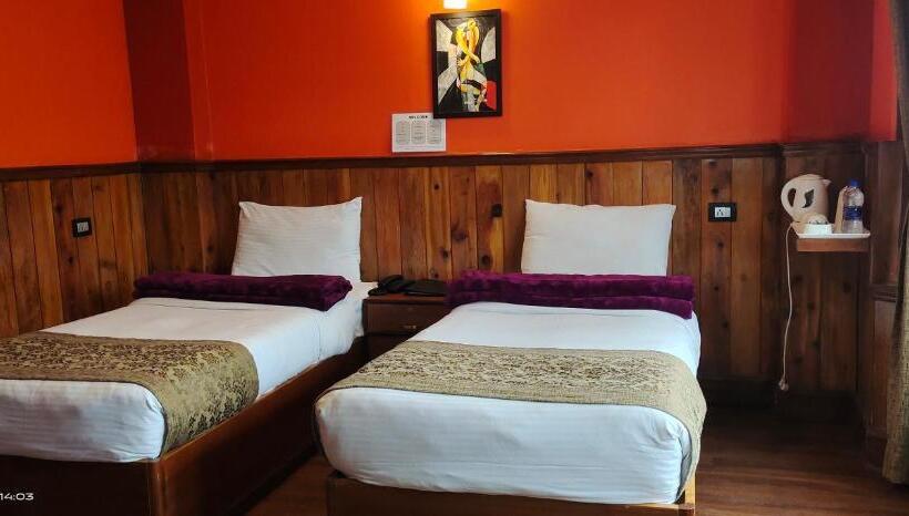 هتل The Rope Resorts