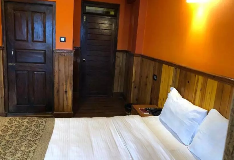هتل The Rope Resorts
