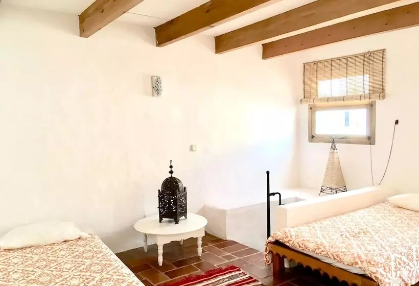 House With 3 Bedrooms In Tarifa, With Wonderful City View, Furnished Terrace And Wifi  500 M From Th