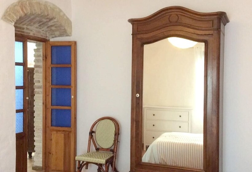 House With 3 Bedrooms In Tarifa, With Wonderful City View, Furnished Terrace And Wifi 500 M From Th