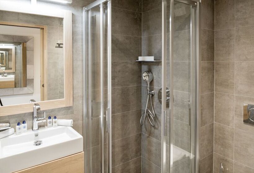 Mammoth Lodge Apartment T4 D12