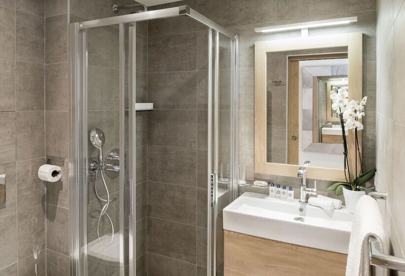 Mammoth Lodge Apartment T4 D12