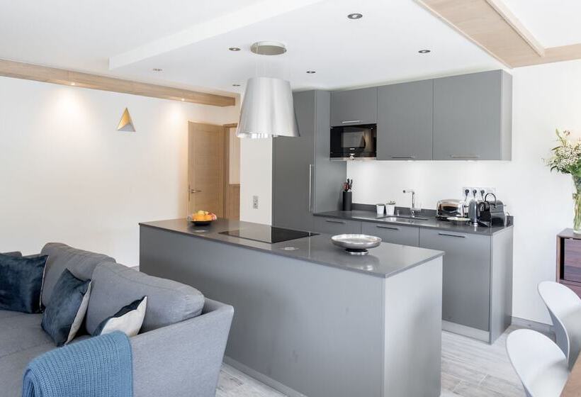 Mammoth Lodge Apartment T4 D12