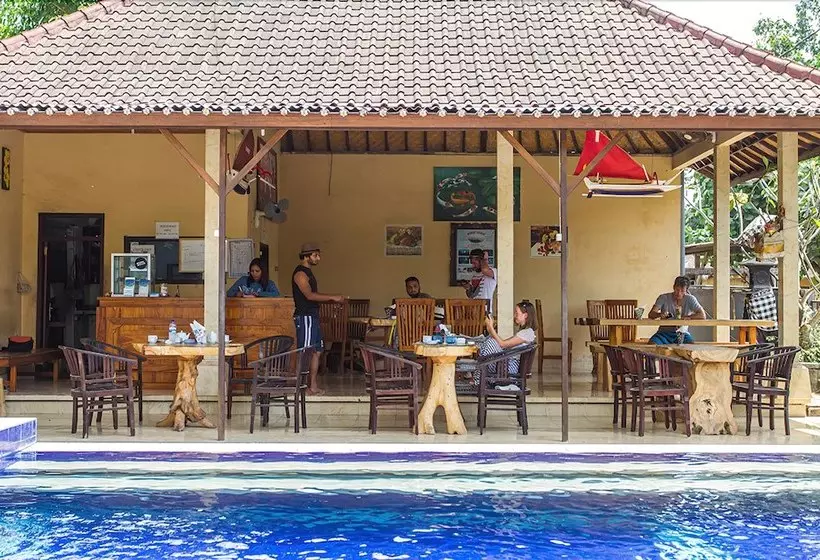 پانسیون Wahyu Homestay 1
