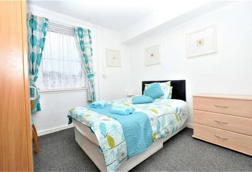 펜션 Waterfront Guest Accommodation