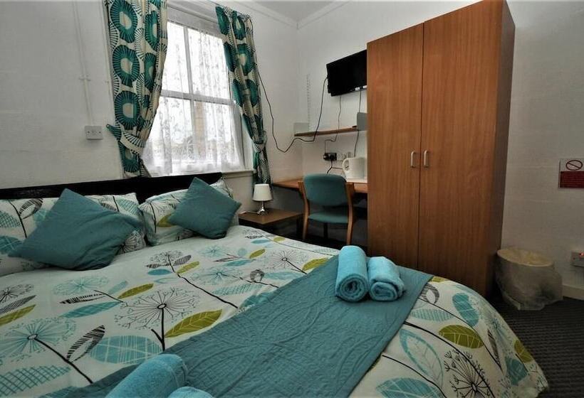 펜션 Waterfront Guest Accommodation