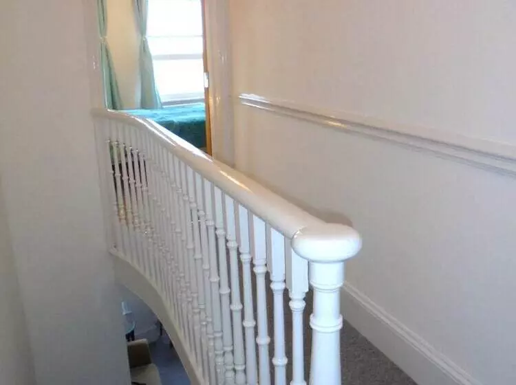 Seaview Cottage