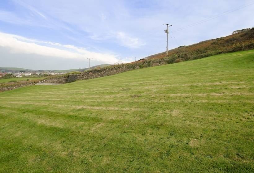 Stables Croyde 4 Bedrooms, Sleeps 8, Sea & Beach Views