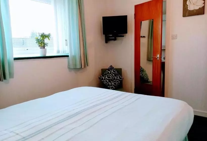 تختخواب و صبحانه The Laurels Guest House