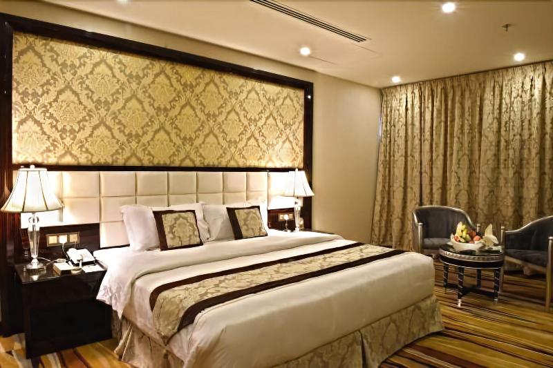 Garden Plaza Hotel Sefah