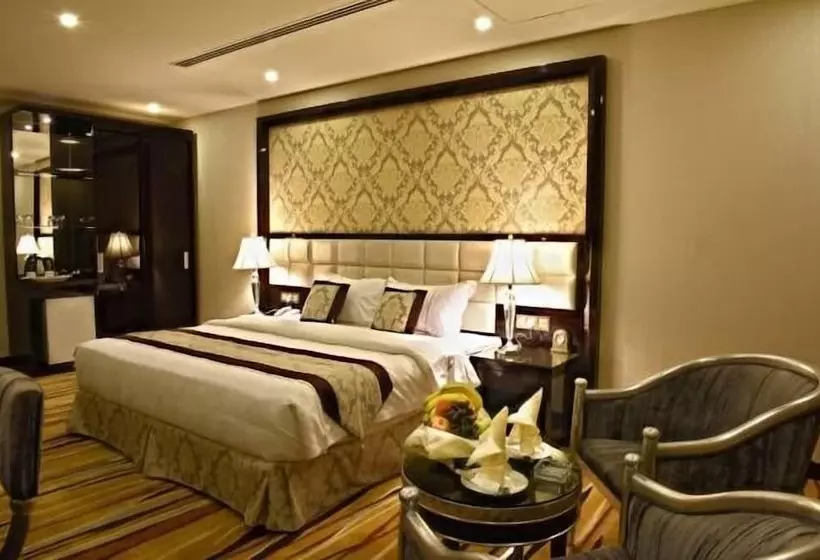 Garden Plaza Hotel Sefah