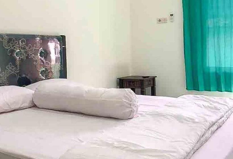 בית מלון כפרי Koolkost Syariah At Rungkut Minimum Stay 6 Nights