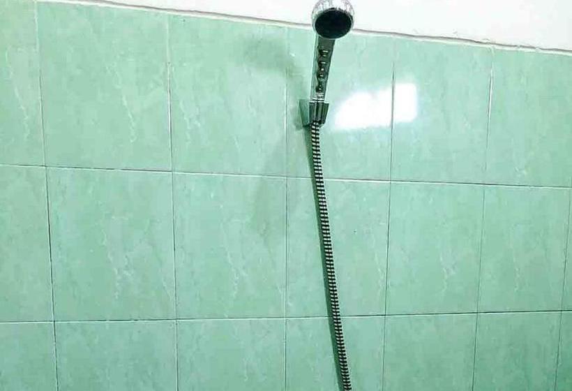 בית מלון כפרי Koolkost Syariah At Rungkut Minimum Stay 6 Nights