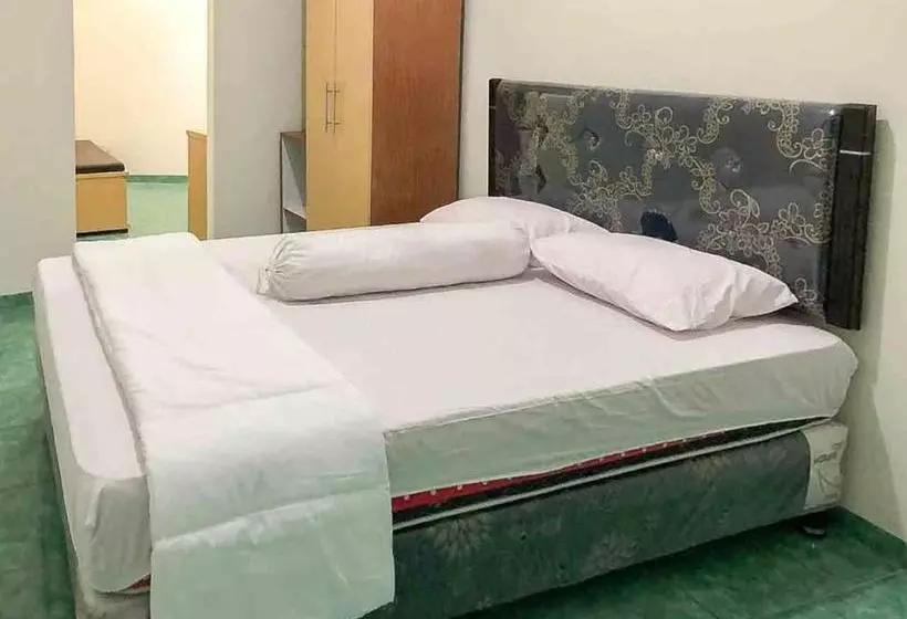 ホテル Koolkost Syariah At Rungkut Minimum Stay 6 Nights