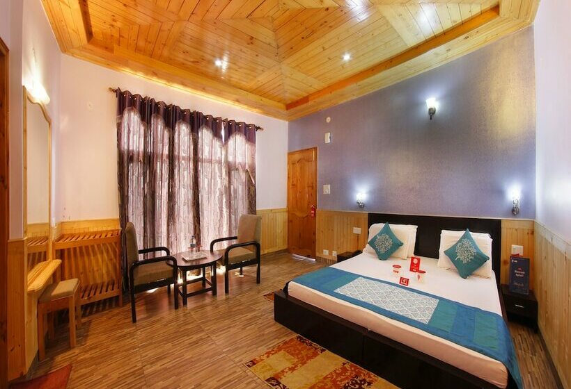 Отель Oyo 5928 Village Live In Resort