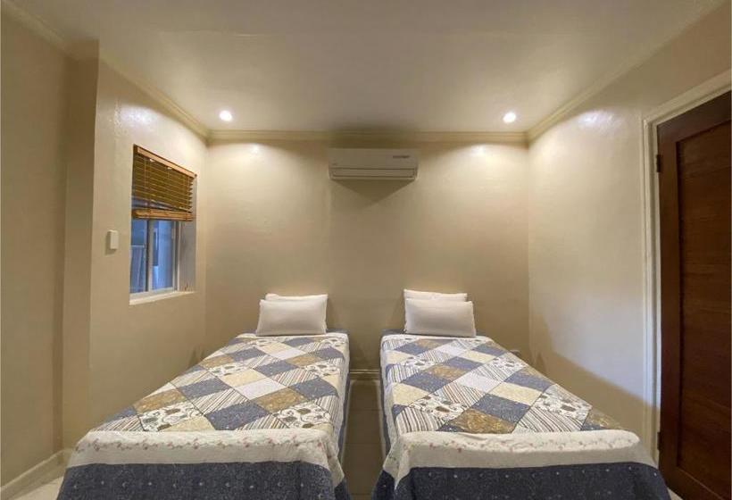 Szálloda Oyo 708 Abaseria Deli And Cafe B&b