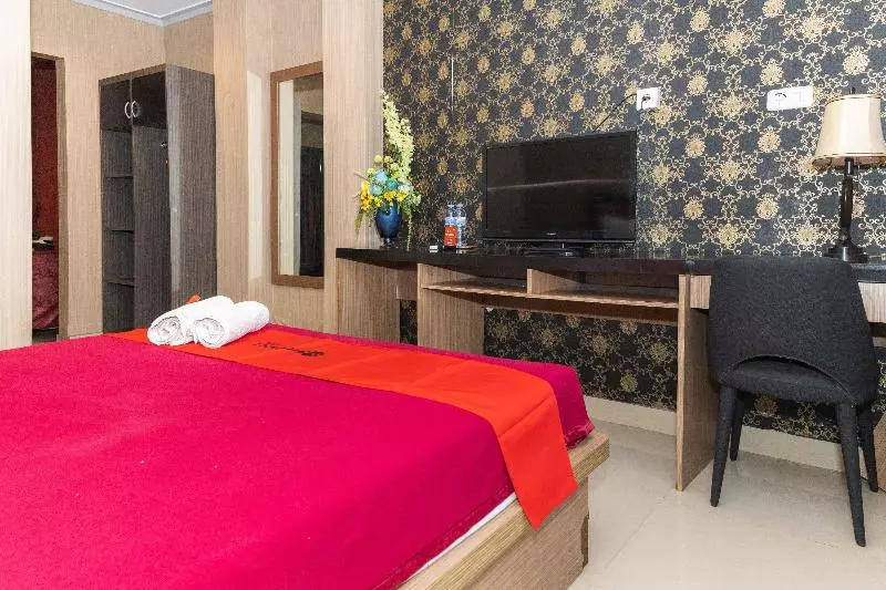 Hotelli Reddoorz Plus @ Paal 2 Manado