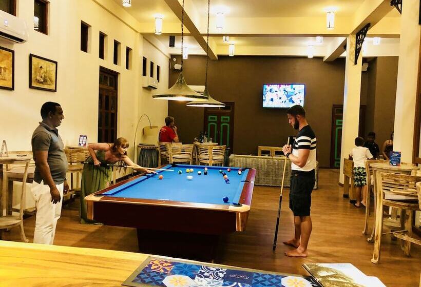 Hotel Thaproban Pavilion Waves Unawatuna