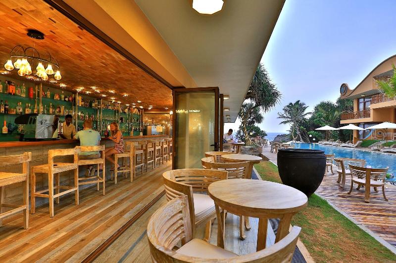 Hotel Thaproban Pavilion Waves Unawatuna