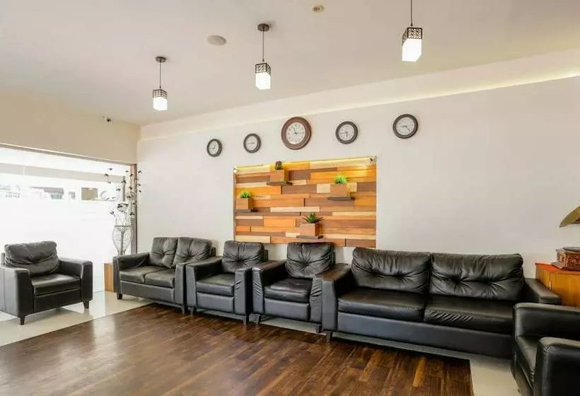 Hotelli Treebo Malabar Inn