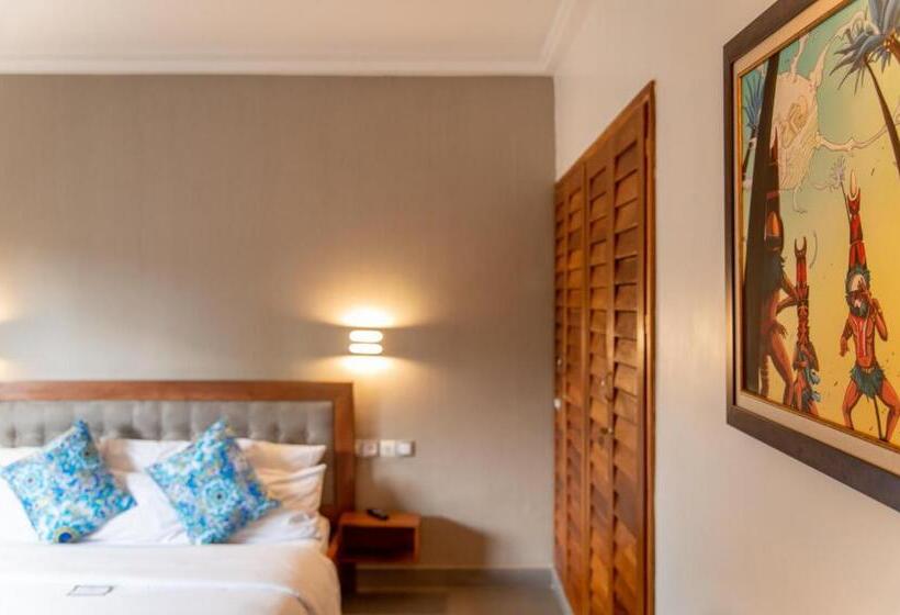 پانسیون Le Karé ébène