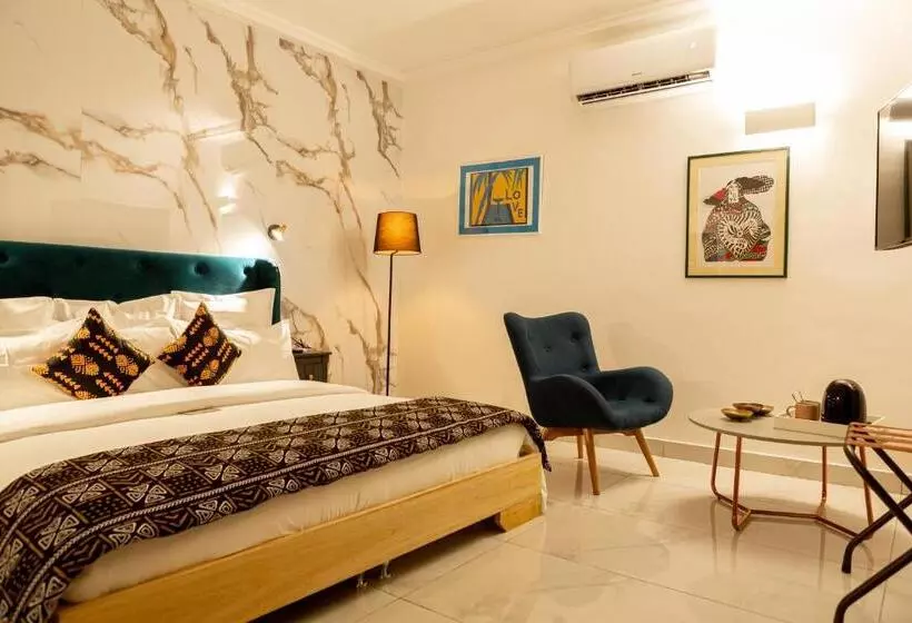 پانسیون Le Karé ébène