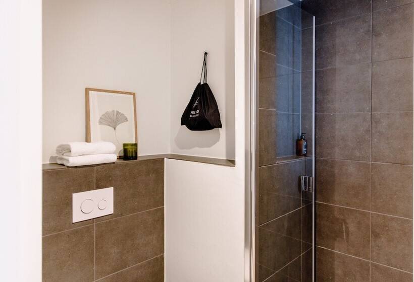 The Flag Meiller Garten