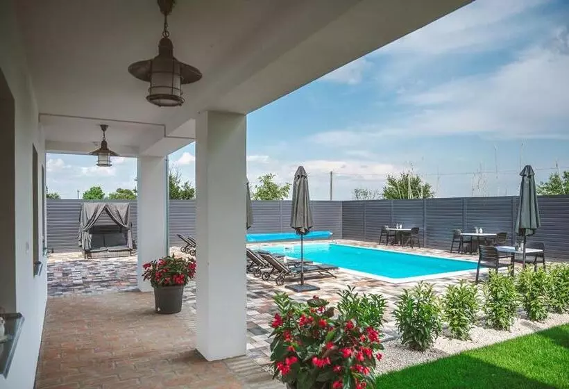 Aamiaismajoitus (B&B) Palkonyha Panzió Speiz