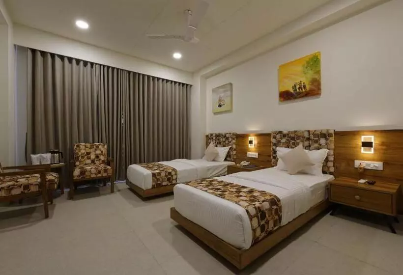 ホテル Flourish International